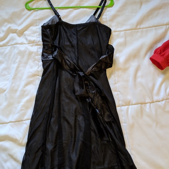 La Belle Black/Gray Dress - Picture 3 of 3
